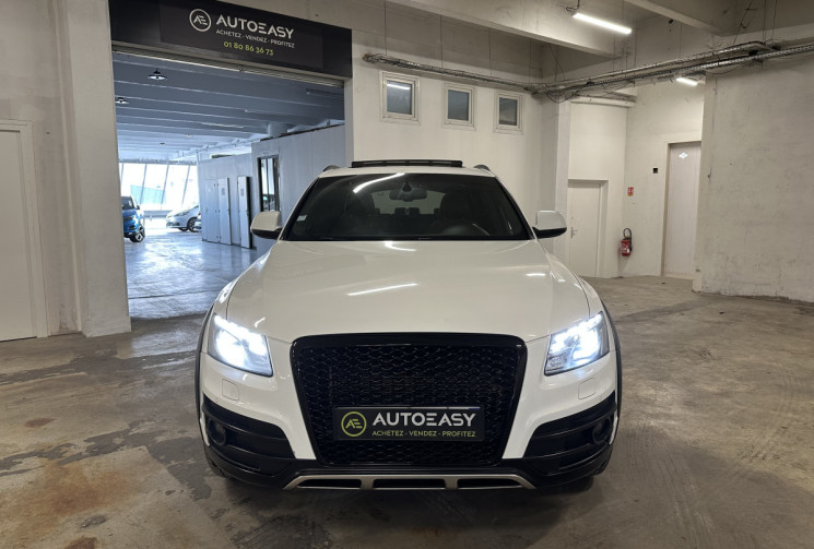 Audi Q5 3.0 TDI 239 S Line  Allroad / Carplay / Toit ouvrant / Quattro / Caméra de recul