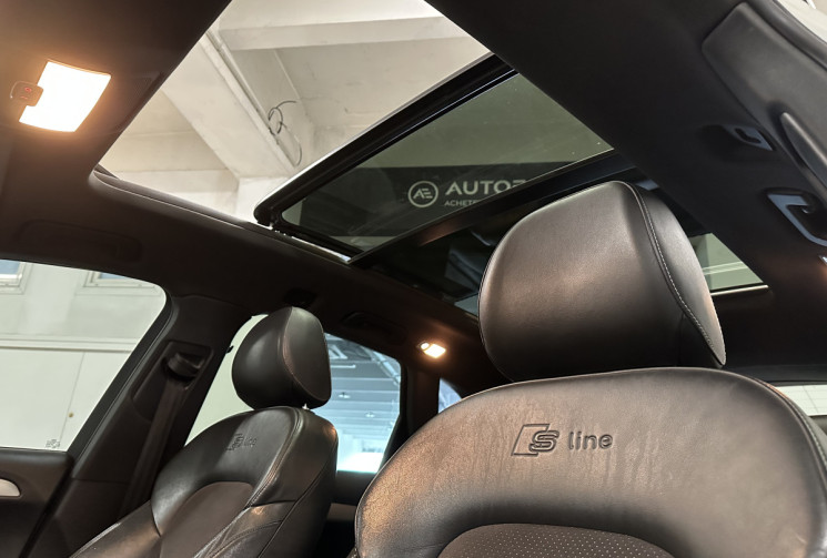 Audi Q5 3.0 TDI 239 S Line  Allroad / Carplay / Toit ouvrant / Quattro / Caméra de recul