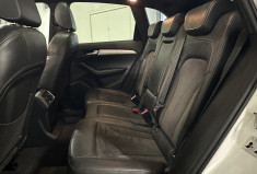 Audi Q5 3.0 TDI 239 S Line  Allroad / Carplay / Toit ouvrant / Quattro / Caméra de recul