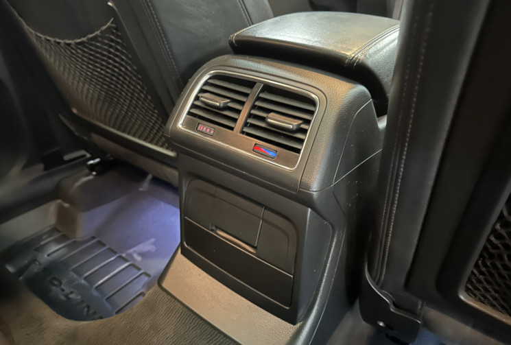 Audi Q5 3.0 TDI 240 S Line  Allroad / Carplay / Toit ouvrant / Quattro / Caméra de recul