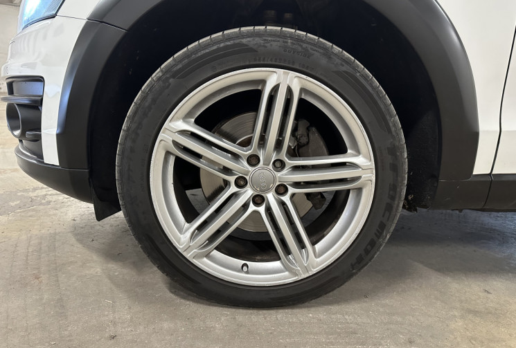 Audi Q5 3.0 TDI 240 S Line  Allroad / Carplay / Toit ouvrant / Quattro / Caméra de recul