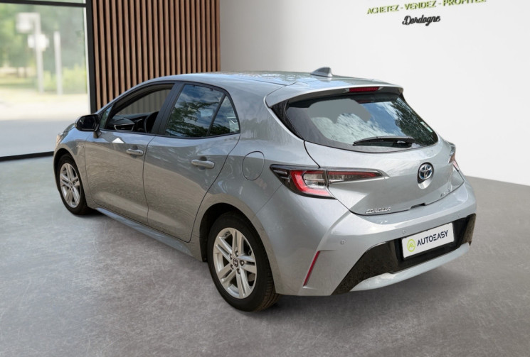 Toyota Corolla 2.0 VVT-i HEV HYBRIDE 180H DESIGN