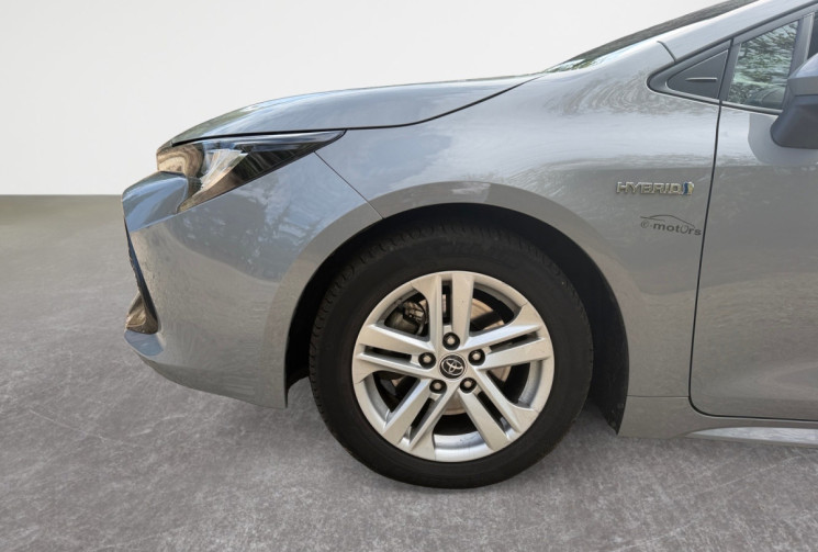 Toyota Corolla 2.0 VVT-i HEV HYBRIDE 180H DESIGN