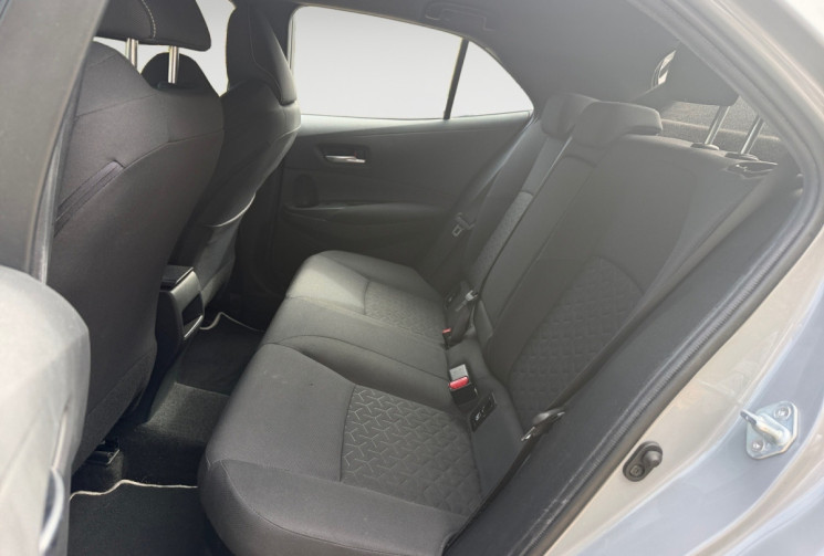 Toyota Corolla 2.0 VVT-i HEV HYBRIDE 180H DESIGN