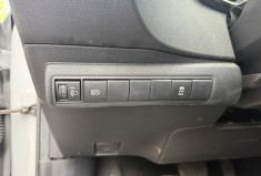 Toyota Corolla 2.0 VVT-i HEV HYBRIDE 180H DESIGN