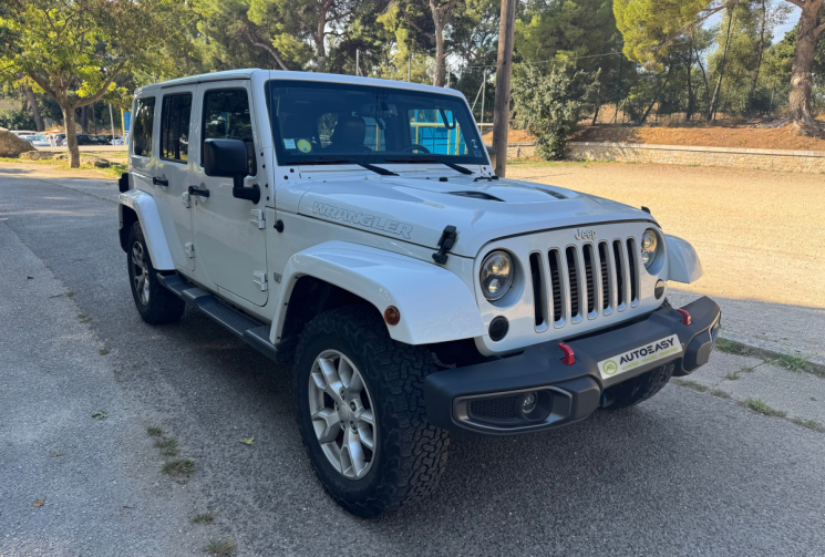 Jeep WRANGLER UNLIMITED JEEP WRANGLER JK UNLIMITED 2.8 CRD 4WD 200 CH / CAMPING BOX / BÂCHE ETE