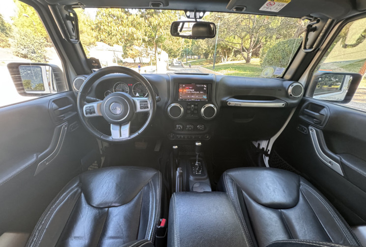Jeep WRANGLER UNLIMITED JEEP WRANGLER JK UNLIMITED 2.8 CRD 4WD 200 CH / CAMPING BOX / BÂCHE ETE