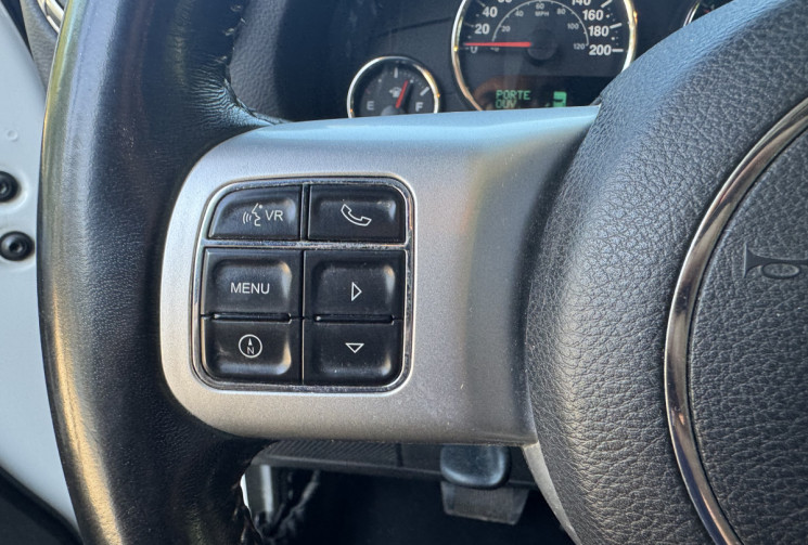 Jeep WRANGLER UNLIMITED  JK  2.8 CRD 4WD 200 CH / CAMPING BOX / BÂCHE ETE