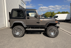 Jeep Wrangler YJ 2.5 i Break baché 4WD 121 CV 