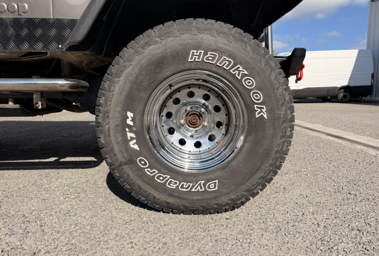 Jeep Wrangler YJ 2.5 i Break baché 4WD 121 CV 