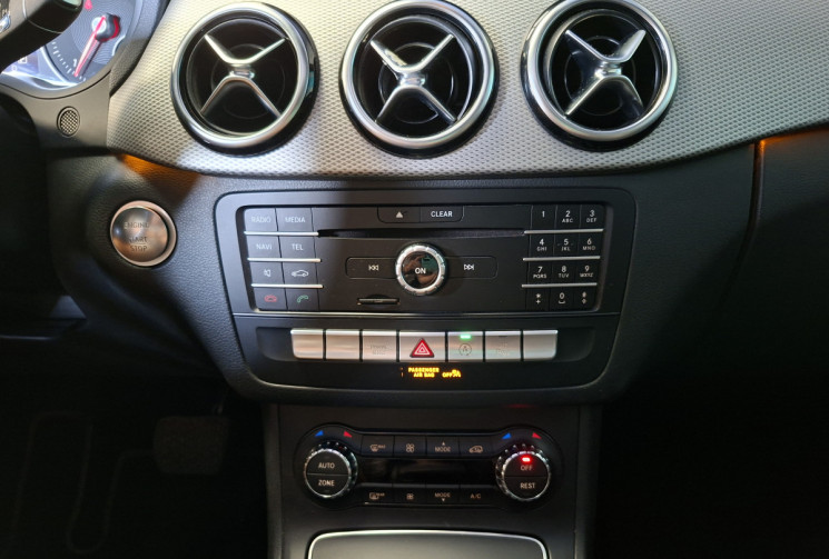 Mercedes Classe B B 200 D W247 SENSATION / TOIT OUVRANT / PACK CUIR