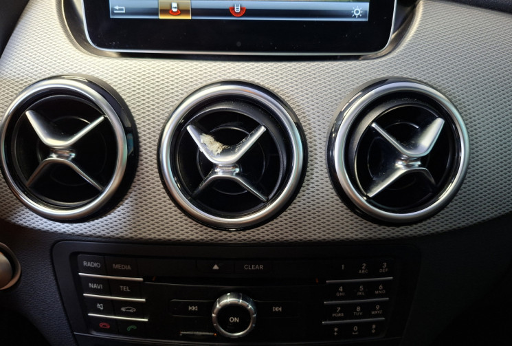Mercedes Classe B B 200 D W247 SENSATION / TOIT OUVRANT / PACK CUIR