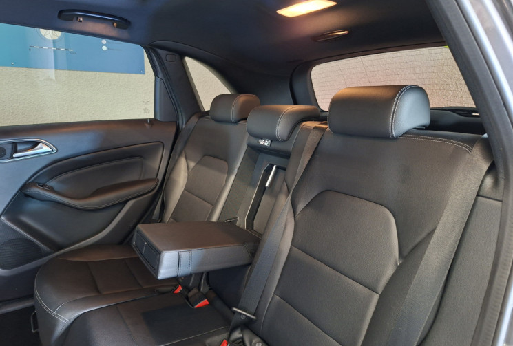 Mercedes Classe B B 200 D W247 SENSATION / TOIT OUVRANT / PACK CUIR