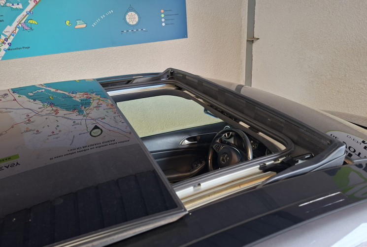 Mercedes Classe B B 200 D W247 SENSATION / TOIT OUVRANT / PACK CUIR