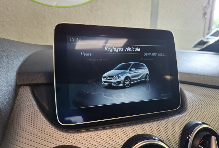 Mercedes Classe B B 200 D W247 SENSATION / TOIT OUVRANT / PACK CUIR