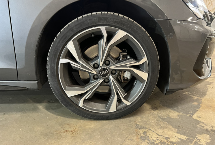 Audi A3 SPORTBACK 40 TFSI e 204 S Line / Full Options / Toit Ouvrant
