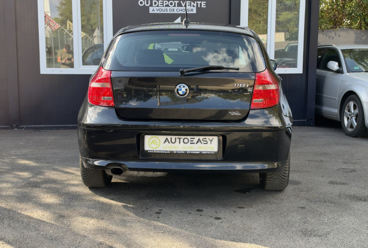 BMW Série 1 118i / E81 / 69600km / 143ch / Toit ouvrant /