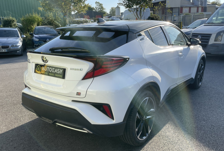 Toyota C-HR 184h GR-SPORT 2WD E-CVT MY22