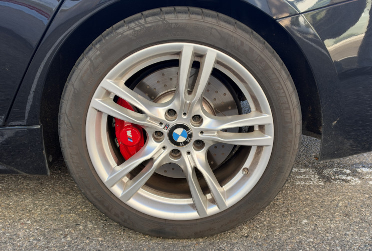 BMW SERIE 3 TOURING 330dA xDrive 258ch M Sport / 1ère Main / SUIVI COMPLET BMW / TOIT PANO / HARMAN 