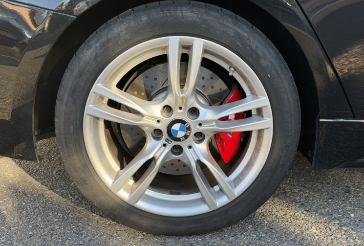 BMW SERIE 3 TOURING 330dA xDrive 258ch M Sport / 1ère Main / SUIVI COMPLET BMW / TOIT PANO / HARMAN 