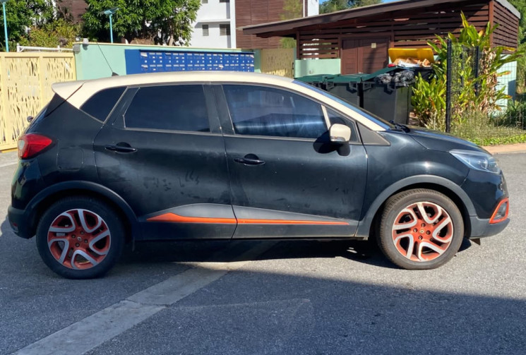 Renault Captur 1.2 TCe 16V EDC6 120 // Défaut calculateur BVA // Vente à Professionnel uniquement ! 