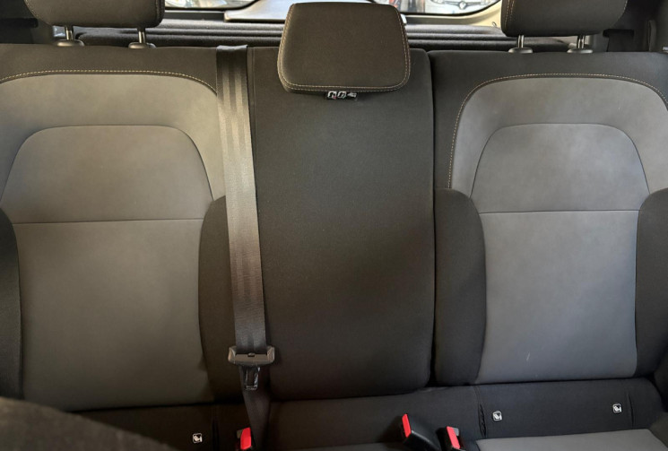 Dacia Sandero STEPWAY EXTREME TCE 90 ATTELAGE ENTRETIEN COMPLET DACIA
