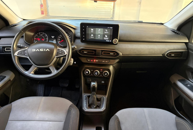 Dacia Sandero STEPWAY EXTREME TCE 90 ATTELAGE ENTRETIEN COMPLET DACIA