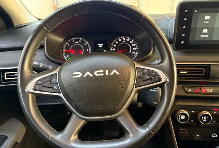 Dacia Sandero STEPWAY EXTREME TCE 90 ATTELAGE ENTRETIEN COMPLET DACIA