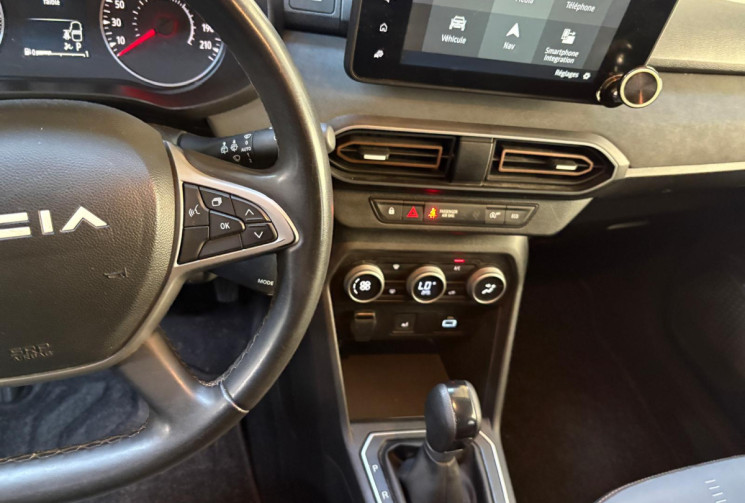 Dacia Sandero STEPWAY EXTREME TCE 90 ATTELAGE ENTRETIEN COMPLET DACIA