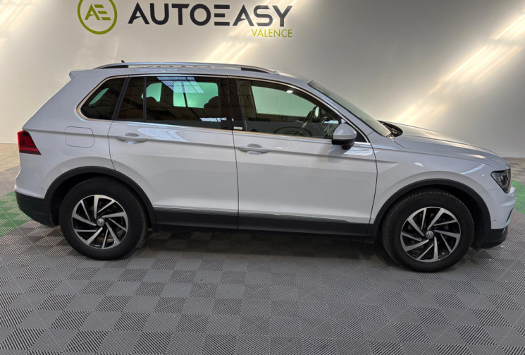 Volkswagen Tiguan CONNECT 2.0 TDI 150 ATTELAGE AMMOVIBLE FULL ENTRETIEN VW