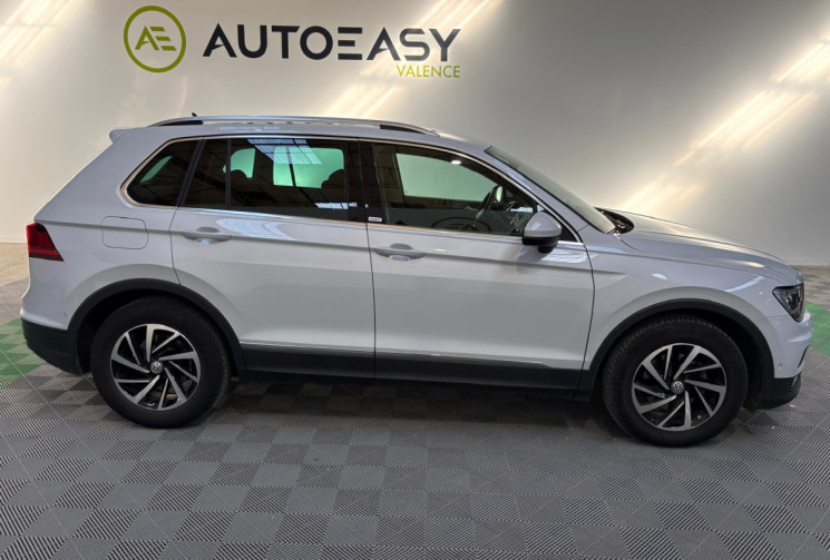 Volkswagen Tiguan CONNECT 2.0 TDI 150 ATTELAGE AMMOVIBLE FULL ENTRETIEN VW