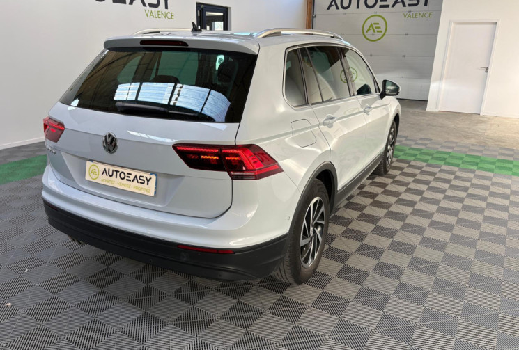 Volkswagen Tiguan CONNECT 2.0 TDI 150 ATTELAGE AMMOVIBLE FULL ENTRETIEN VW
