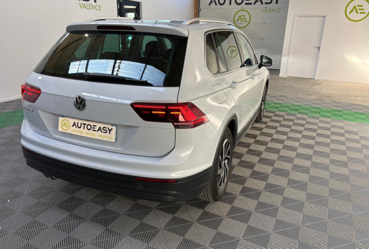 Volkswagen Tiguan CONNECT 2.0 TDI 150 ATTELAGE AMMOVIBLE FULL ENTRETIEN VW
