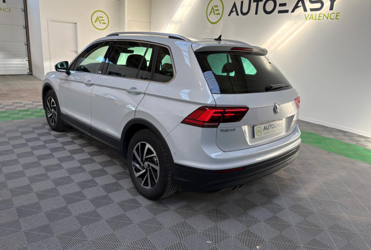 Volkswagen Tiguan CONNECT 2.0 TDI 150 ATTELAGE AMMOVIBLE FULL ENTRETIEN VW