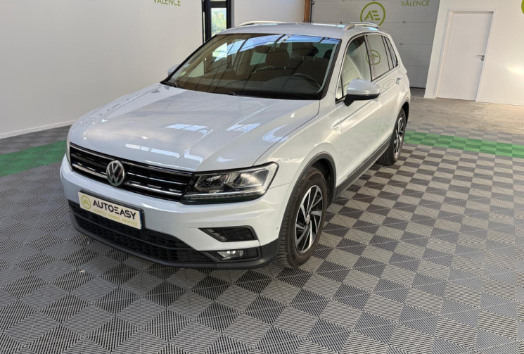 Volkswagen Tiguan CONNECT 2.0 TDI 150 ATTELAGE AMMOVIBLE FULL ENTRETIEN VW