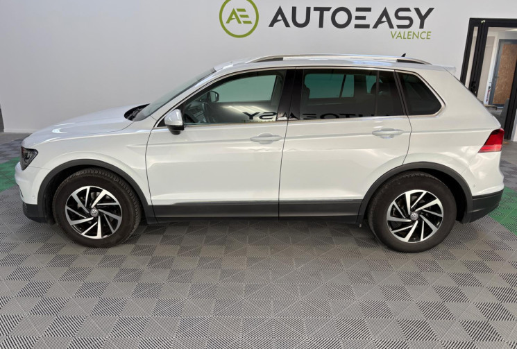 Volkswagen Tiguan CONNECT 2.0 TDI 150 ATTELAGE AMMOVIBLE FULL ENTRETIEN VW