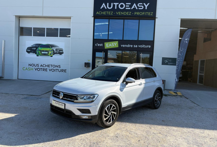 Volkswagen Tiguan CONNECT 2.0 TDI 150 ATTELAGE AMMOVIBLE FULL ENTRETIEN VW