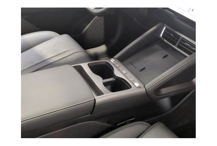Byd ATTO 2 ELECTRIQUE Comfort 64.8 kWh 204 ch Hiking Green