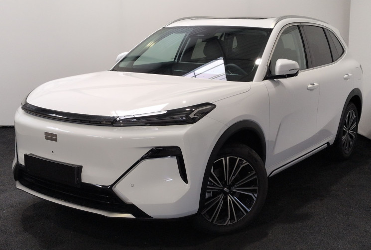 Geely STARRAY Max EM-i 99+217ch Alpine White