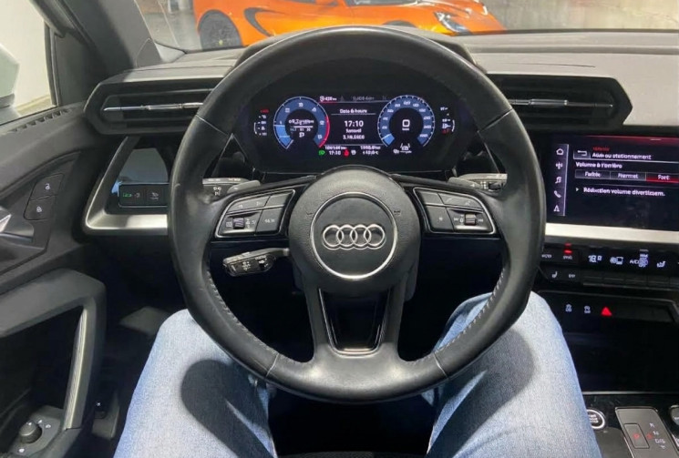 Audi A3 SPORTBACK 2.0 35 TDI SLine STRONIC 7