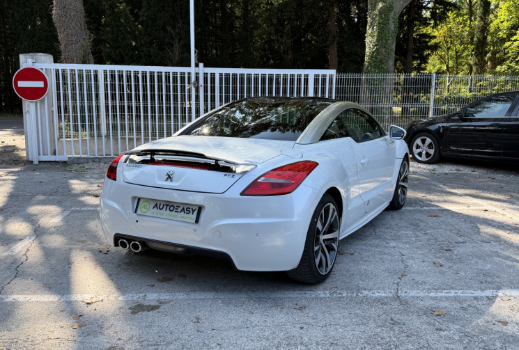 Peugeot RCZ 2.0 HDI 163 / 2ème Main / Distribution OK / Cuir / GPS 