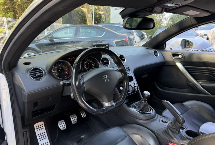 Peugeot RCZ 2.0 HDI 163 / 2ème Main / Distribution OK / Cuir / GPS 
