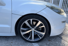 Peugeot RCZ 2.0 HDI 163 / 2ème Main / Distribution OK / Cuir / GPS 