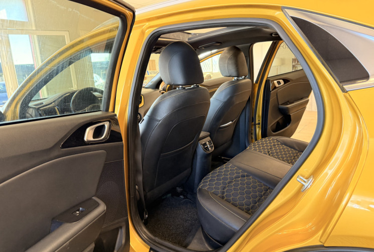 Kia XCeed  XCEED 1.6 CRDI DCT7 136 / LAUNCH EDITION / ENTRETIEN COMPLET KIA
