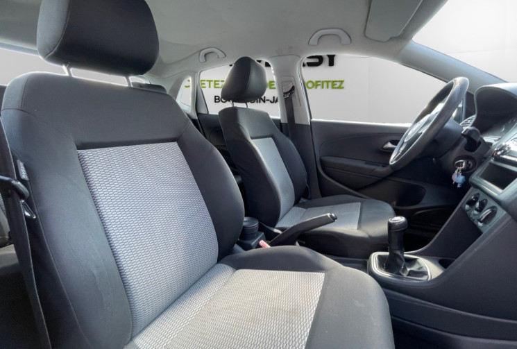 Volkswagen Polo V 1.2 / 60 CH / TRENDLINE