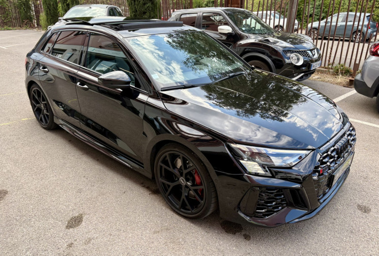 Audi RS3 SPORTBACK 2.5 TFSI 400ch 8Y Française / 1e main / Suivi complet/très équipée/Full Black 