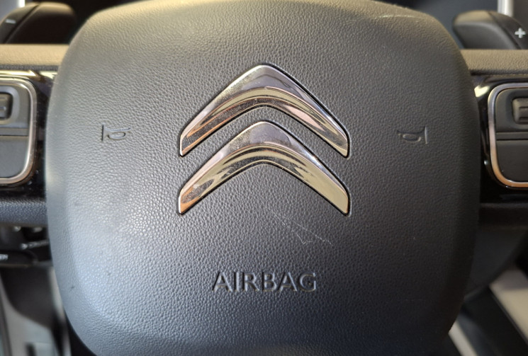 Citroën C5 Aircross 1.6 225 SHINE PACK PHEV S&S EAT8 / TOIT OUVRANT / ENTRETIENS A JOUR