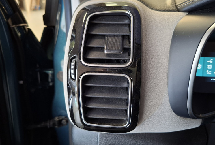 Citroën C5 Aircross 1.6 225 SHINE PACK PHEV S&S EAT8 / TOIT OUVRANT / ENTRETIENS A JOUR