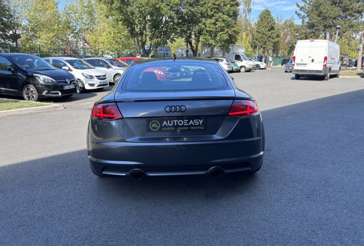 Audi TT S line 230 ch 
