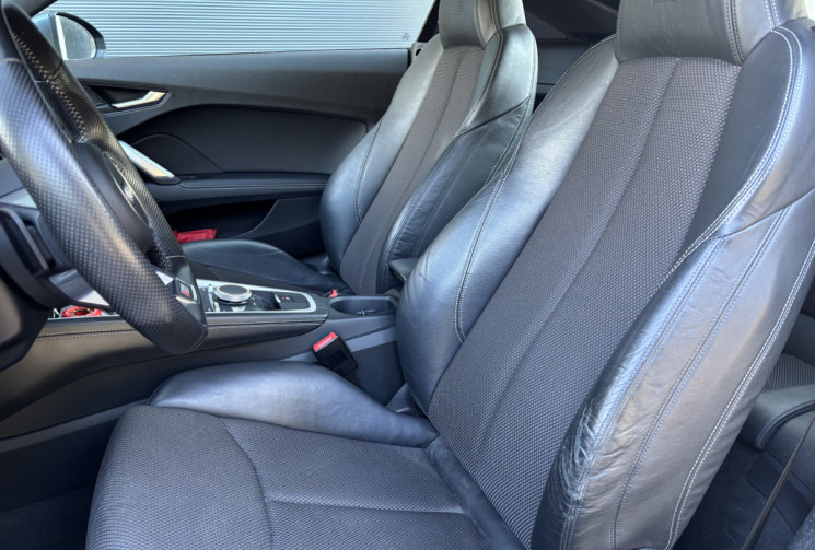 Audi TT S line 230 ch 